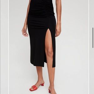 Wilfred aritzia midi boussan skirt in burgundy